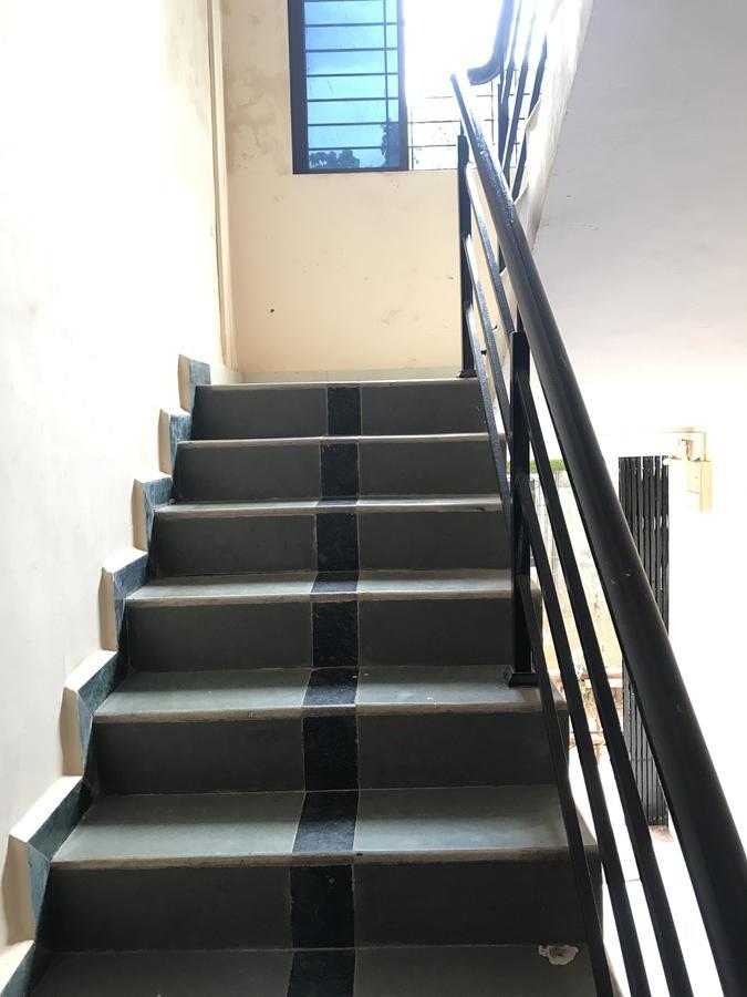 Stayvelle Inn Diveāgar Buitenkant foto